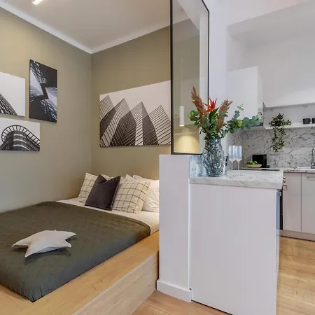 Modern Suite On Historic Calea Victoriei Bucharest Exterior photo