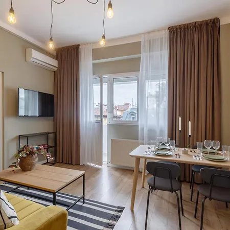 Modern Suite On Historic Calea Victoriei Bucharest Exterior photo