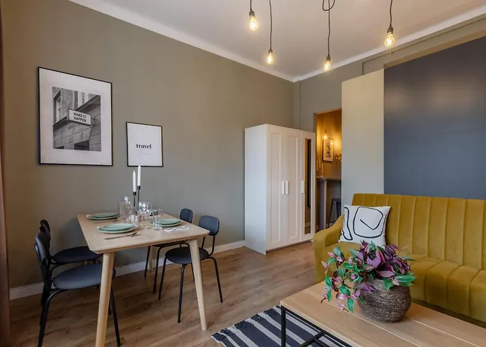 Modern Suite On Historic Calea Victoriei