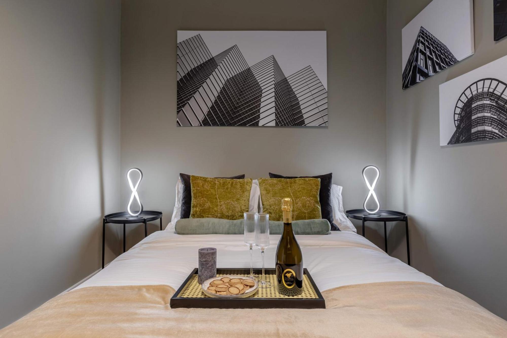 Apartment Modern On Historic Calea Victoriei